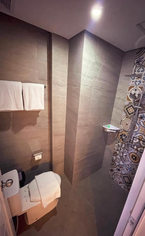 Aj Boutique Hotel Yogyakarta Exterior photo