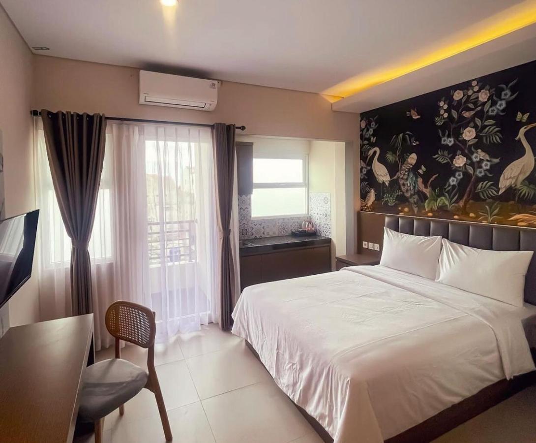 Aj Boutique Hotel Yogyakarta Exterior photo